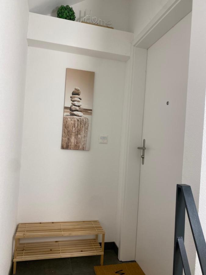 Eine Schoene Wohnung An Der Birs Basel Exterior foto